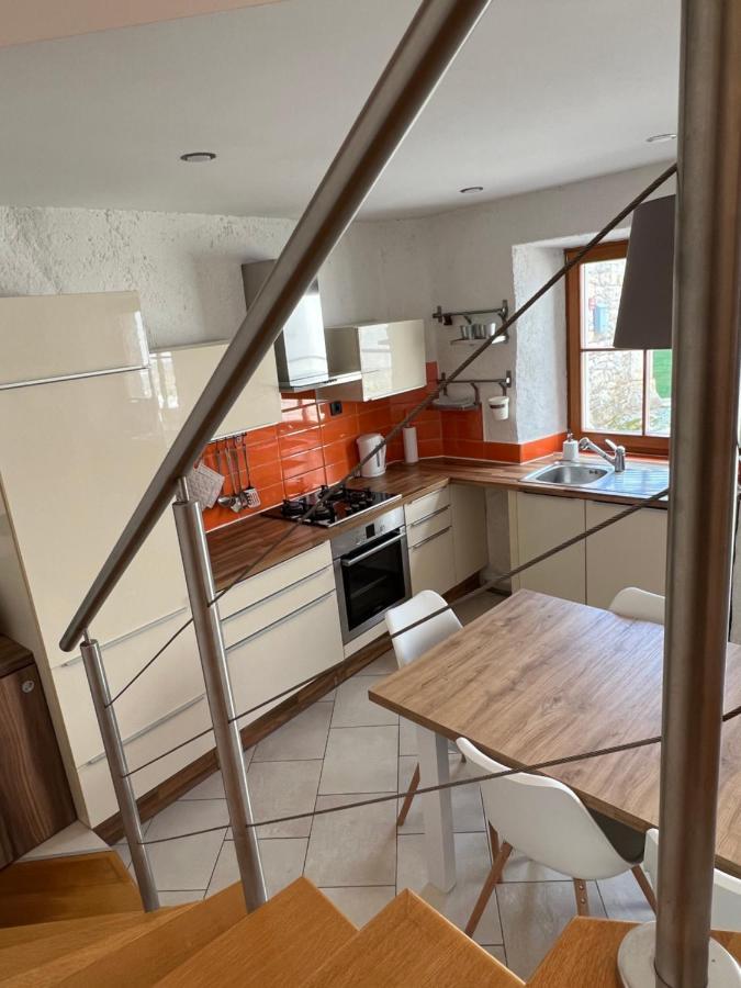 Guesthouse 45 Dutovlje 외부 사진