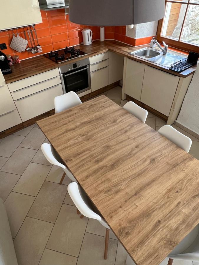 Guesthouse 45 Dutovlje 외부 사진